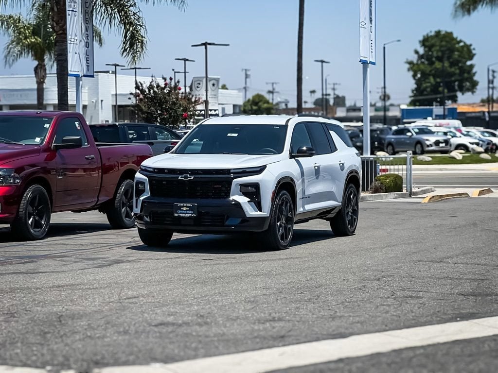 2026 Chevrolet Traverse — side profile view