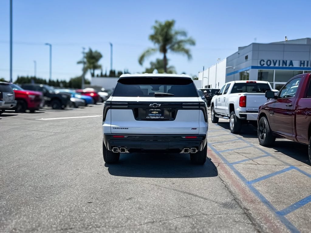 2026 Chevrolet Traverse — detail view