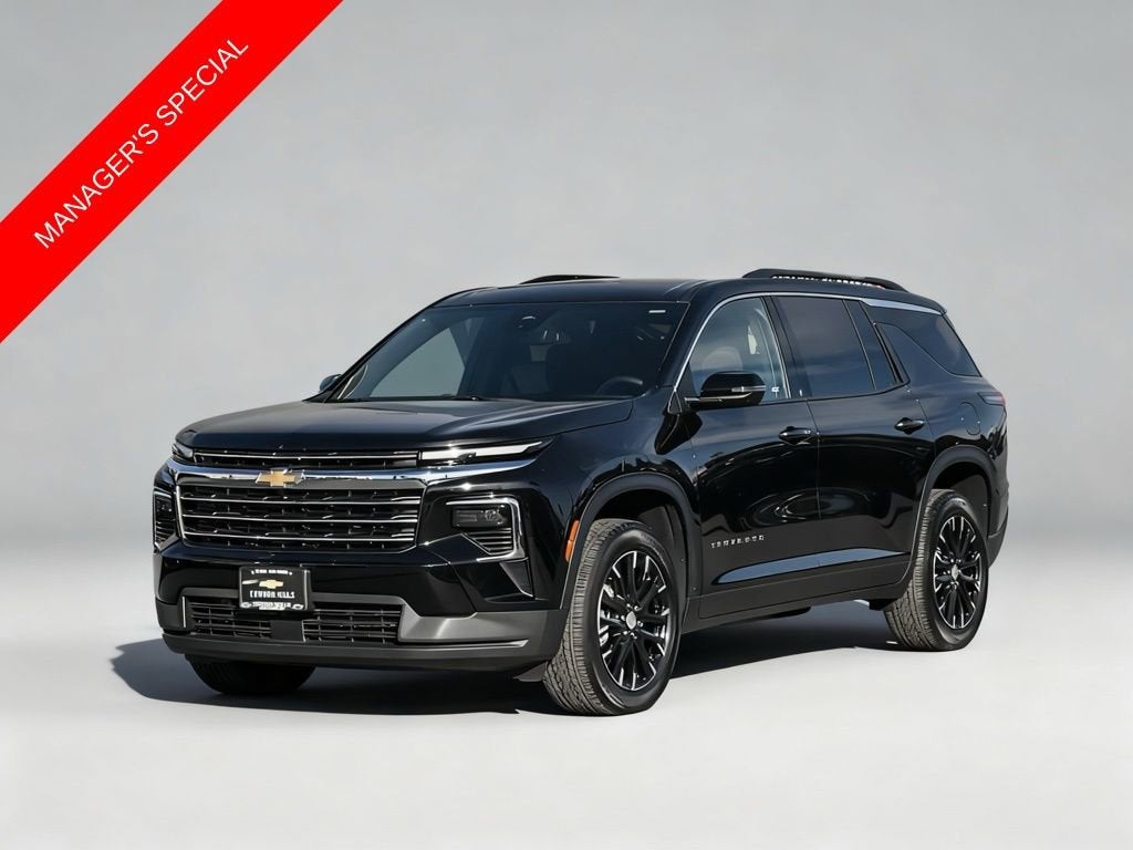 2025 Chevrolet Traverse LT in Mosaic Black Metallic — front three-quarter view
