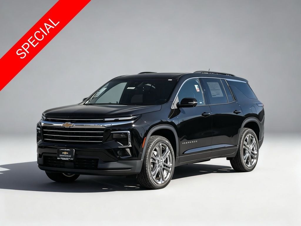 2025 Chevrolet Traverse LT in Mosaic Black Metallic — front three-quarter view